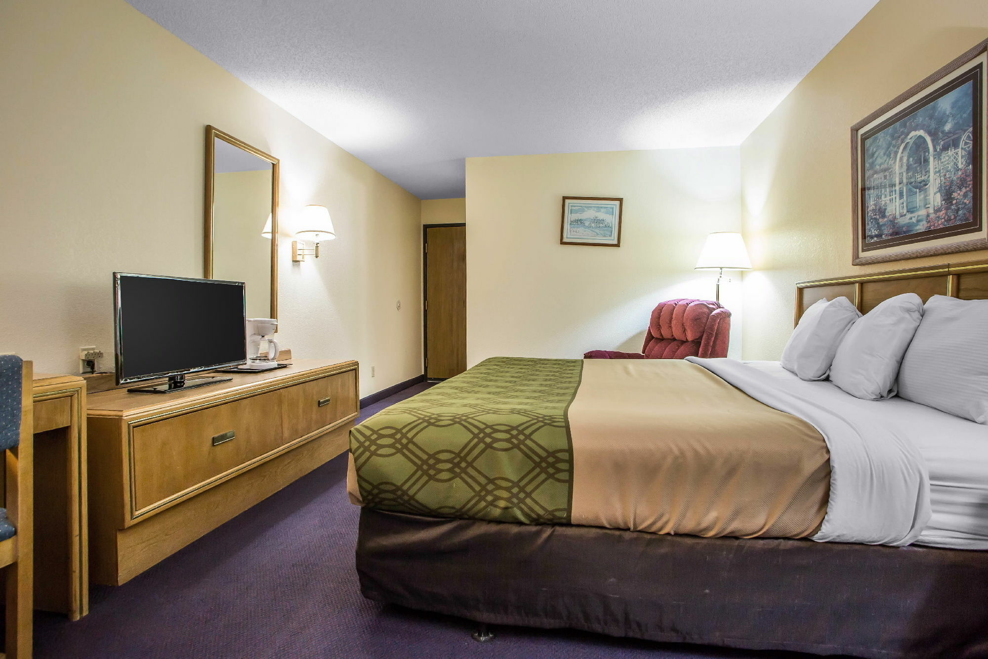 Econo Lodge Inn & Suites Dubuque Kültér fotó